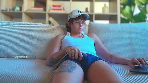 Snapshot of anddres_boss chatting on 7, 10, 2025 Tell Me ANDRESS ----- online show from 7, 10, 2025