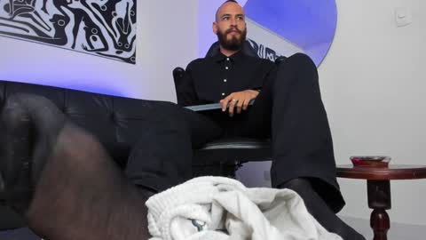 Andrs   -                   online show from 25, 1, 2025