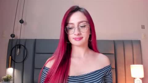 Andra Cyrus online show from 14, 1, 2026