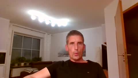 Name online show from 10, 7, 2026