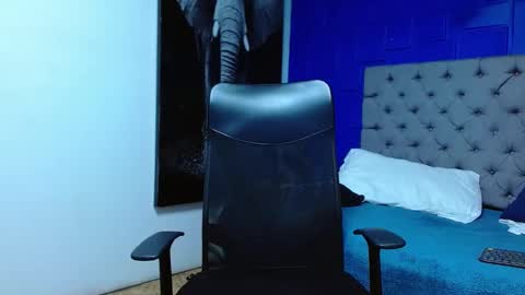 Andre Parker online show from 5, 2, 2025