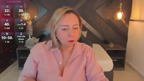 Snapshot of andre_soto_ chatting on 9, 7, 2026 A N D R E online show from 9, 7, 2026