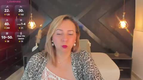 Snapshot of andre_soto_ chatting on 17, 7, 2026 A N D R E online show from 17, 7, 2026