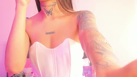 Andrea  online show from 21, 1, 2025