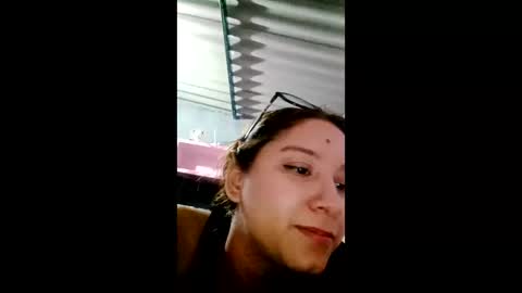 andreadd178683 online show from 15, 4, 2026