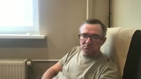 Snapshot of andreass60 chatting on 27, 11, 2025 andreass60 online show from 27, 11, 2025