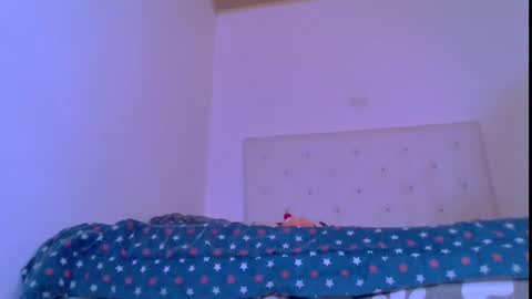 Snapshot of andrebigboobs chatting on 4, 12, 2024 Andre online show from 4, 12, 2024