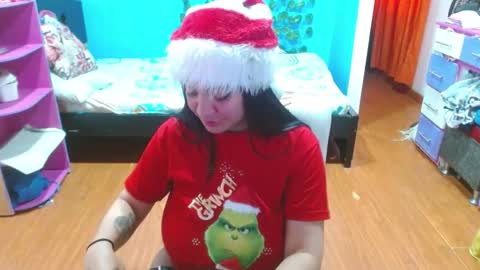 Snapshot of andrebigboobs chatting on 5, 12, 2025 Andre online show from 5, 12, 2025