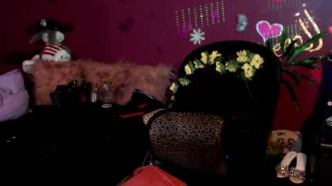 andreeajj online show from 2, 3, 2026