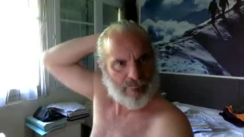 Snapshot of andrei2512 chatting on 25, 5, 2026 andrei2512 online show from 25, 5, 2026