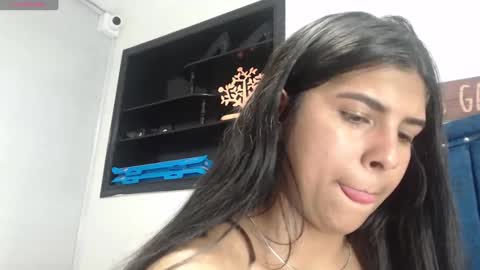 Andreina  online show from 4, 12, 2024