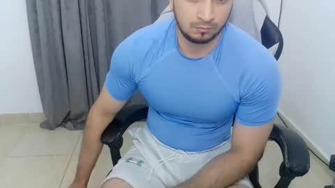 andres180950734 online show from 27, 10, 2025