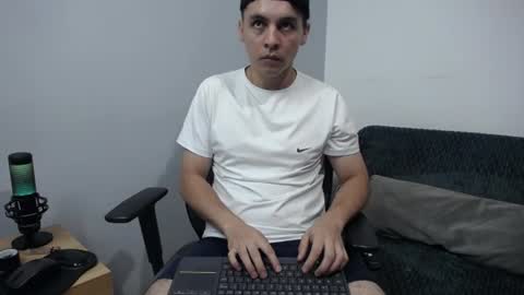andres_69_fantasy online show from 5, 7, 2026