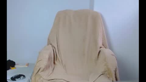 andres_arevalo online show from 8, 6, 2026