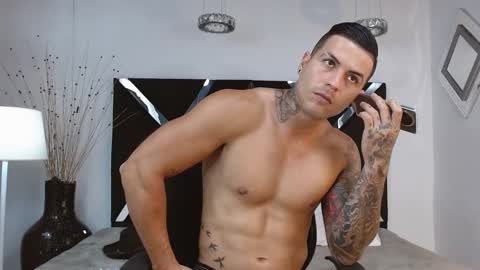 Snapshot of andres_clark chatting on 10, 2, 2025 insta andres clark online show from 10, 2, 2025