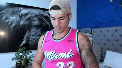 Snapshot of andres_clark chatting on 9, 1, 2026 insta andres clark online show from 9, 1, 2026