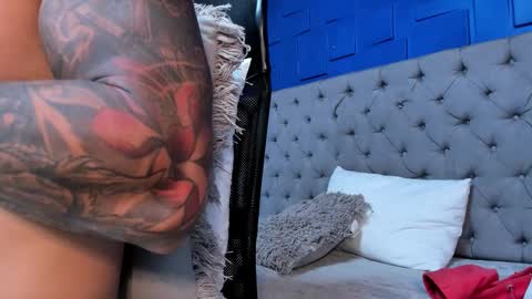 Snapshot of andres_clark chatting on 14, 1, 2026 insta andres clark online show from 14, 1, 2026