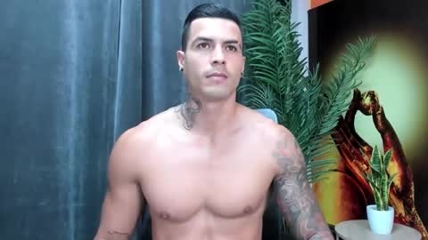 Snapshot of andres_clark chatting on 22, 2, 2026 insta andres clark online show from 22, 2, 2026