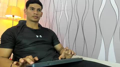 Snapshot of andres_stud chatting on 27, 1, 2025 andres_stud online show from 27, 1, 2025