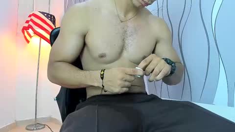 Snapshot of andres_stud chatting on 3, 2, 2025 andres_stud online show from 3, 2, 2025