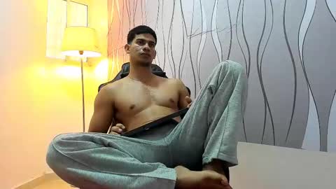 Snapshot of andres_stud chatting on 18, 2, 2025 andres_stud online show from 18, 2, 2025