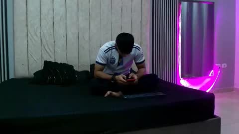 Snapshot of andres_stud chatting on 22, 9, 2025 andres_stud online show from 22, 9, 2025