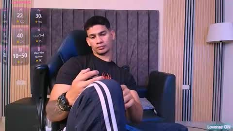 Snapshot of andres_stud chatting on 20, 7, 2026 andres_stud online show from 20, 7, 2026