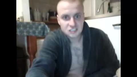 andrew3356577 online show from 6, 1, 2025