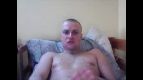 andrew3356577 online show from 17, 2, 2025