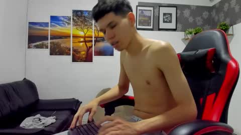 andrew_2811 online show from 16, 10, 2025