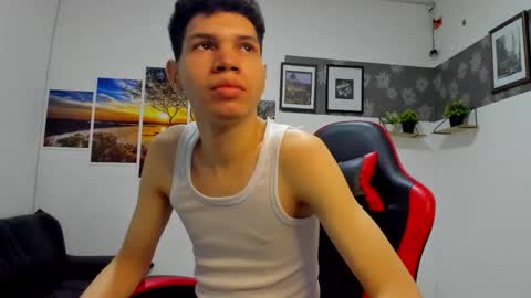 andrew_2811 online show from 22, 10, 2025