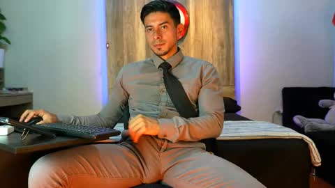 Andrew online show from 6, 3, 2026