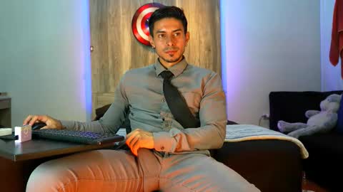 Andrew online show from 8, 3, 2026