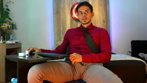 Andrew online show from 9, 4, 2026