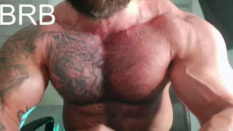 andrew_holden__ online show from 20, 5, 2026