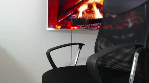 ANDREW WEST online show from 7, 2, 2025