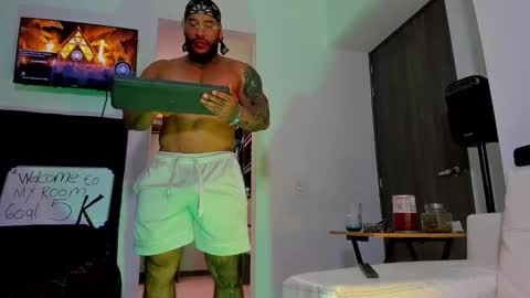 Andrew Johnson online show from 29, 9, 2025