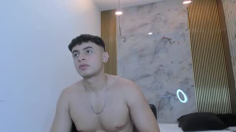 Andrewlamar21 online show from 17, 12, 2024