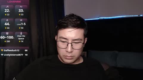Snapshot of andrewmhilton_ chatting on 5, 2, 2026 andrewmhilton_ online show from 5, 2, 2026