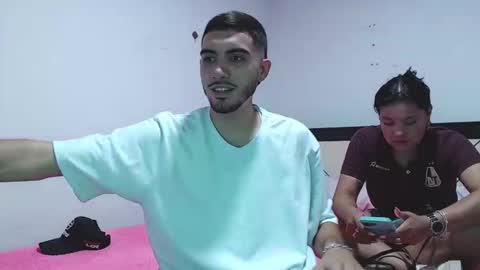 Snapshot of andriuhot066 chatting on 16, 12, 2025 andriuhot066 online show from 16, 12, 2025