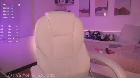 Victoria Senz  online show from 2, 2, 2026