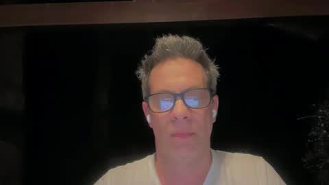 Snapshot of andy0pandi chatting on 22, 1, 2025 Andrew online show from 22, 1, 2025