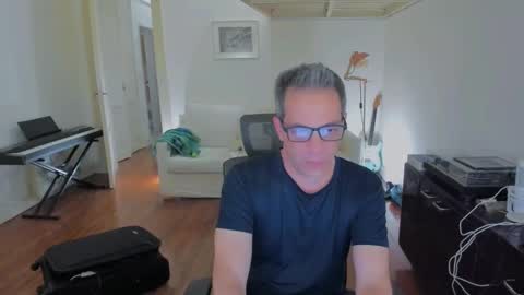 Snapshot of andy0pandi chatting on 7, 2, 2025 Andrew online show from 7, 2, 2025