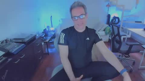 Andrew online show from 6, 11, 2025