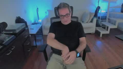 Andrew online show from 30, 4, 2026