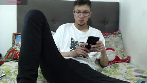 Snapshot of andy_bunny_lover chatting on 23, 12, 2024 ANDY online show from 23, 12, 2024