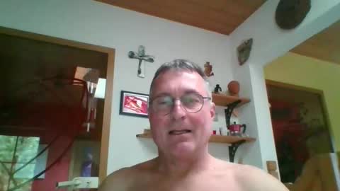 Snapshot of andybayern chatting on 10, 6, 2026 andybayern online show from 10, 6, 2026