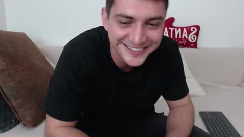 Snapshot of andyfame1 chatting on 14, 12, 2025 Andy Fame online show from 14, 12, 2025