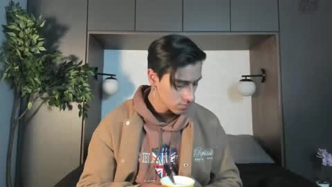 Andy Joy  online show from 21, 4, 2026