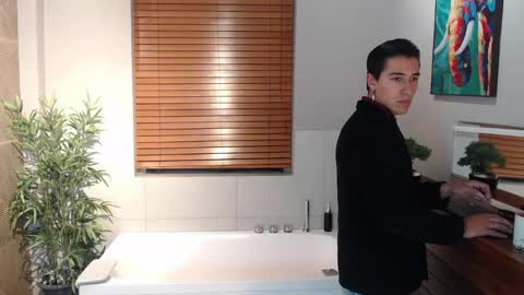 Andy Joy  online show from 25, 4, 2026